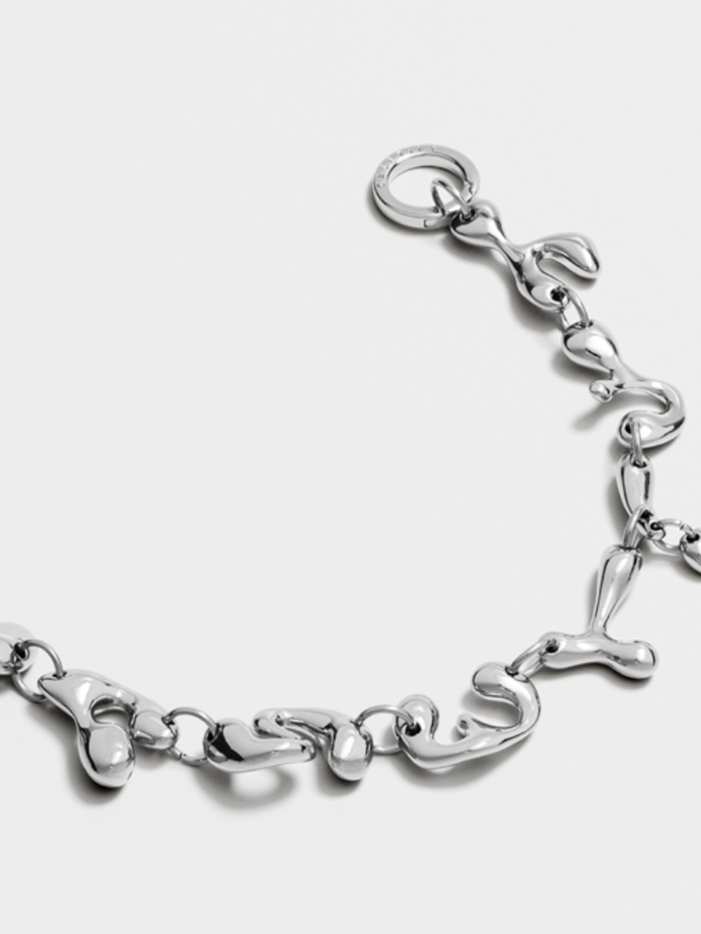 Charm Keychain - Script Chain - Picture 3 of 3